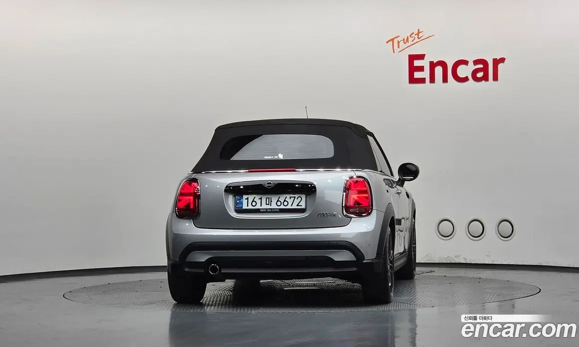 Mini Cooper Convertible 2024 1.5 автомат (гидро), фото 4 Mini Cooper Convertible 2024 1.5 автомат (гидро), фото 4
