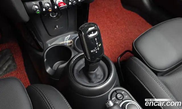 Mini Cooper Convertible 2024 1.5 автомат (гидро), миниатюра 9 Mini Cooper Convertible 2024 1.5 автомат (гидро), миниатюра 9