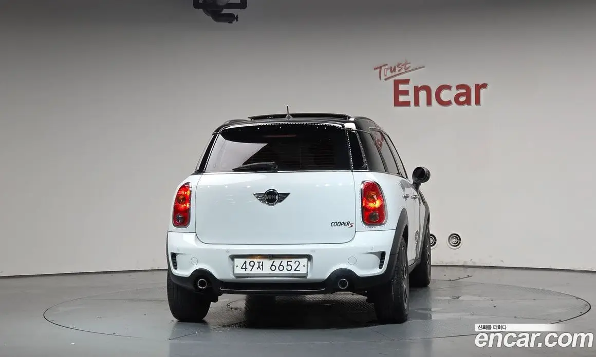 Mini Countryman 2011 1.6 автомат (гидро), фото 4 Mini Countryman 2011 1.6 автомат (гидро), фото 4