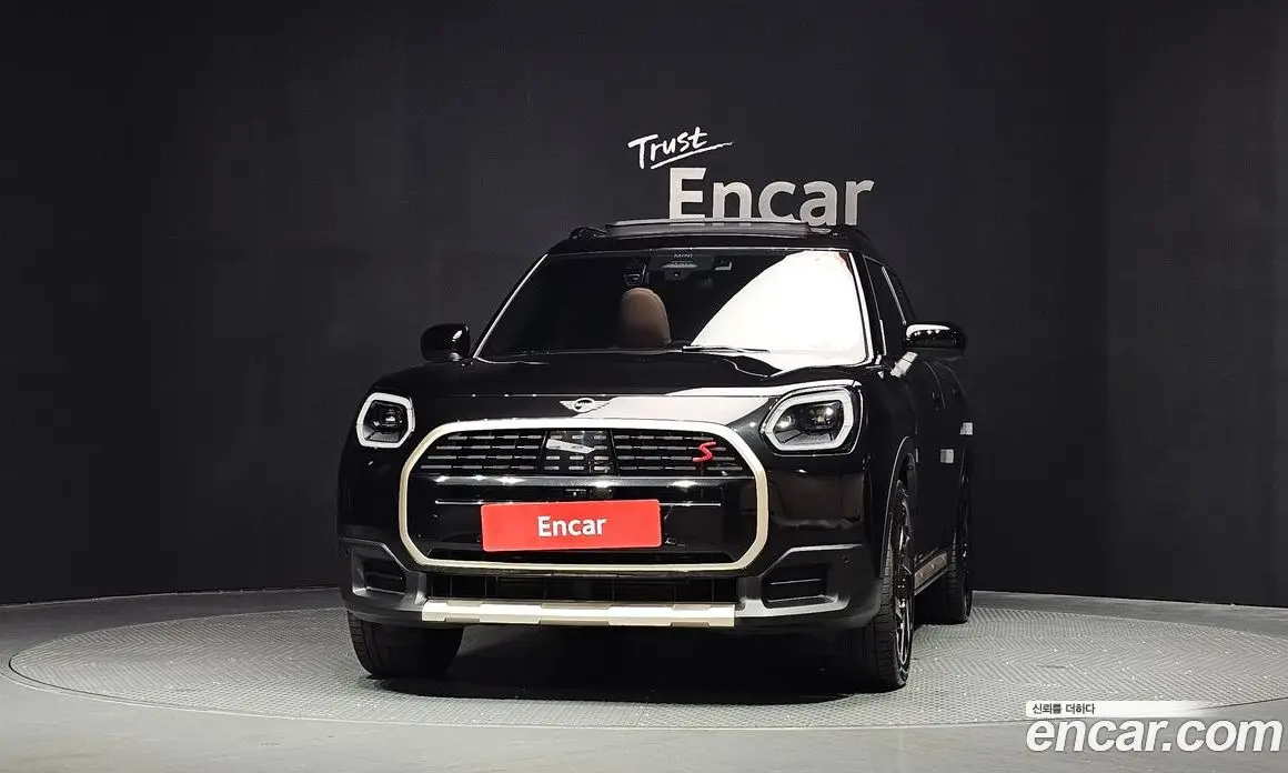 Mini Countryman 2024 2.0 автомат (гидро), фото 3 Mini Countryman 2024 2.0 автомат (гидро), фото 3