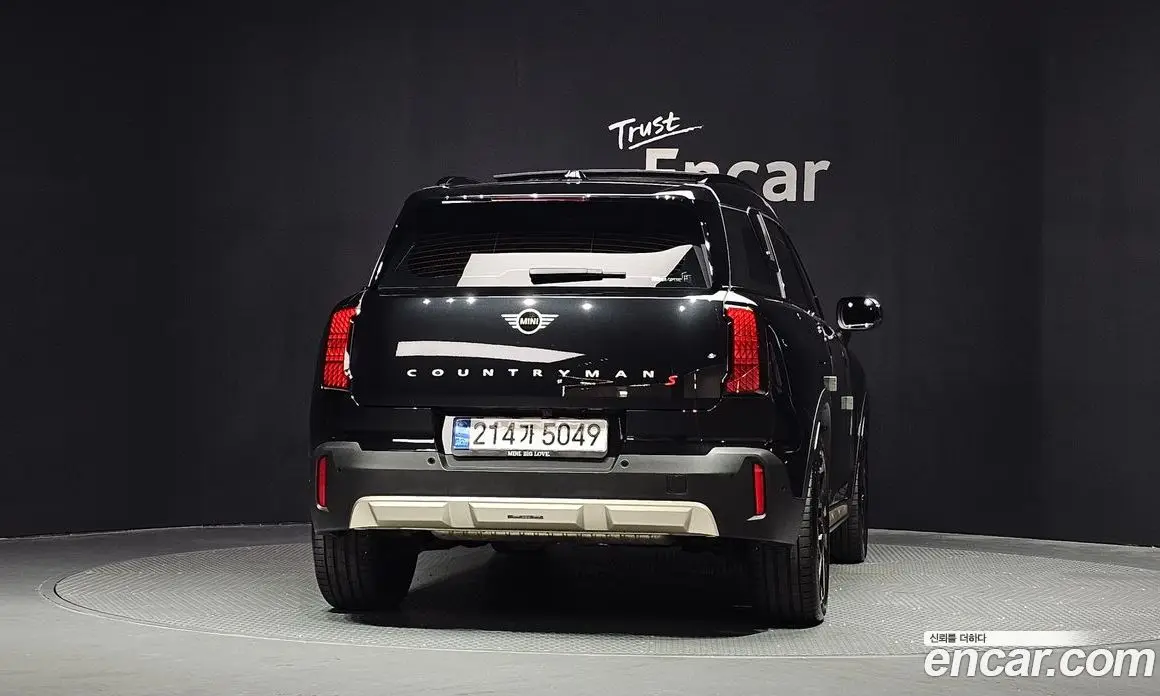 Mini Countryman 2024 2.0 автомат (гидро), фото 4 Mini Countryman 2024 2.0 автомат (гидро), фото 4