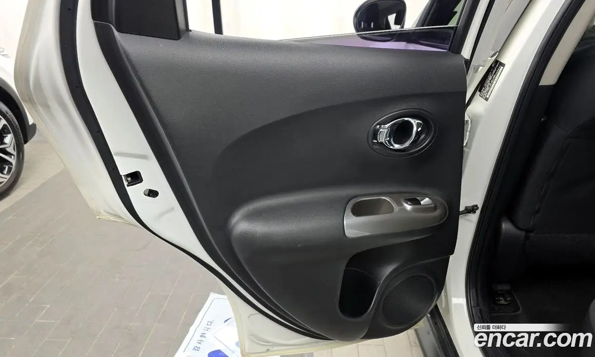 Nissan Juke 2013 1.6 автомат (гидро), фото 15 Nissan Juke 2013 1.6 автомат (гидро), фото 15