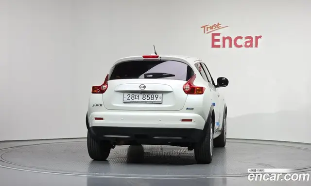 Nissan Juke 2013 1.6 автомат (гидро), миниатюра 4 Nissan Juke 2013 1.6 автомат (гидро), миниатюра 4