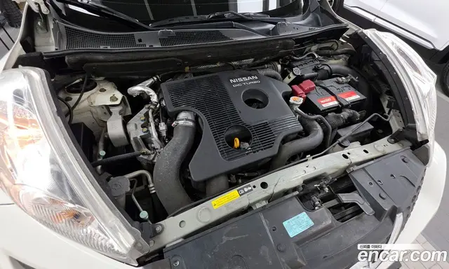 Nissan Juke 2013 1.6 автомат (гидро), миниатюра 6 Nissan Juke 2013 1.6 автомат (гидро), миниатюра 6