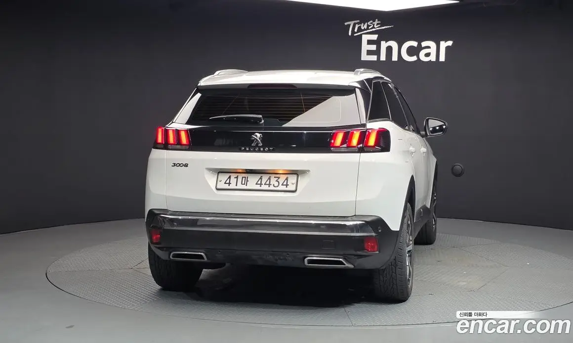 Peugeot 3008 2017 1.6 автомат (гидро), фото 4 Peugeot 3008 2017 1.6 автомат (гидро), фото 4