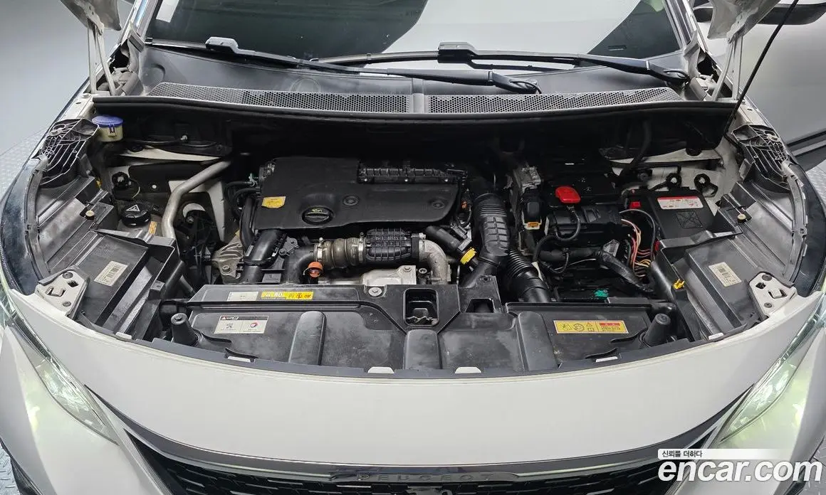 Peugeot 3008 2017 1.6 автомат (гидро), фото 6 Peugeot 3008 2017 1.6 автомат (гидро), фото 6