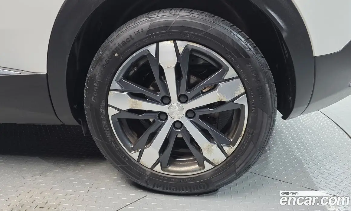 Peugeot 3008 2017 1.6 автомат (гидро), фото 7 Peugeot 3008 2017 1.6 автомат (гидро), фото 7