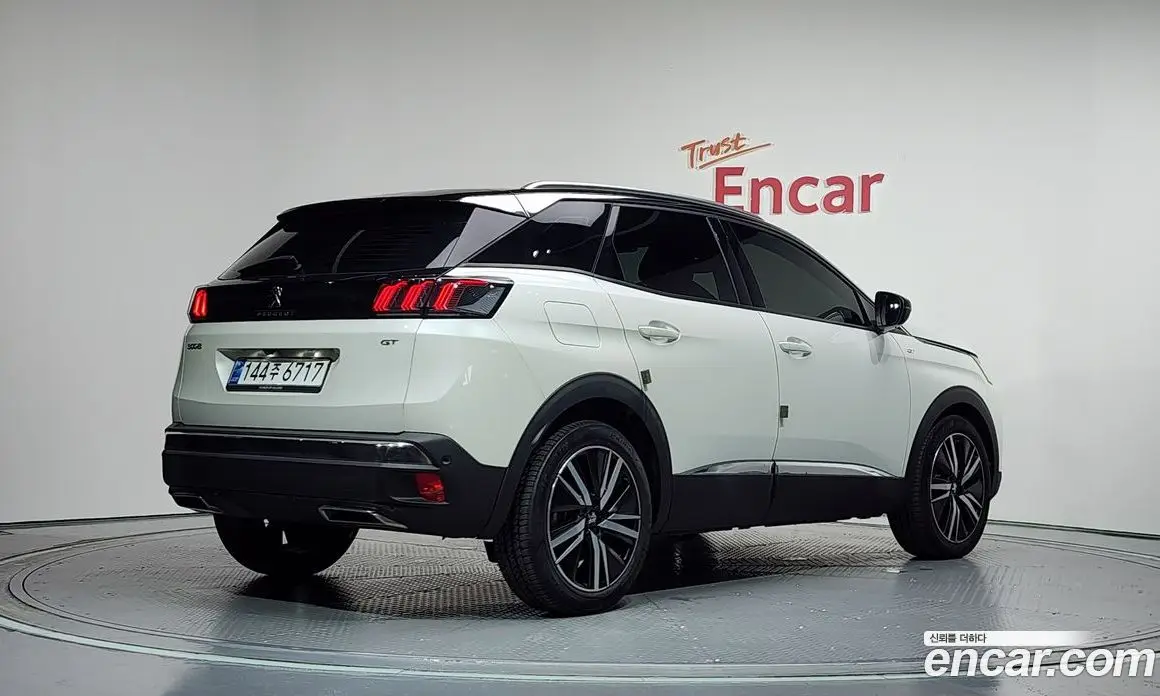 Peugeot 3008 2024 1.2 автомат (гидро), фото 1 Peugeot 3008 2024 1.2 автомат (гидро), фото 1
