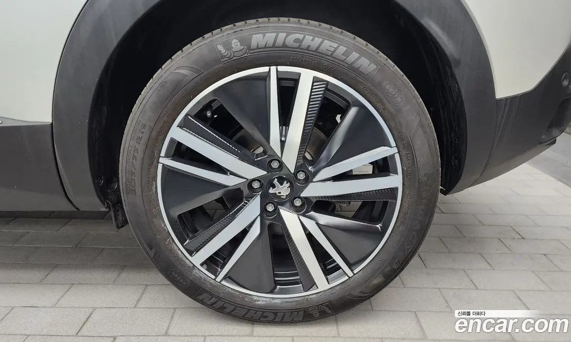 Peugeot 3008 2024 1.2 автомат (гидро), фото 6 Peugeot 3008 2024 1.2 автомат (гидро), фото 6