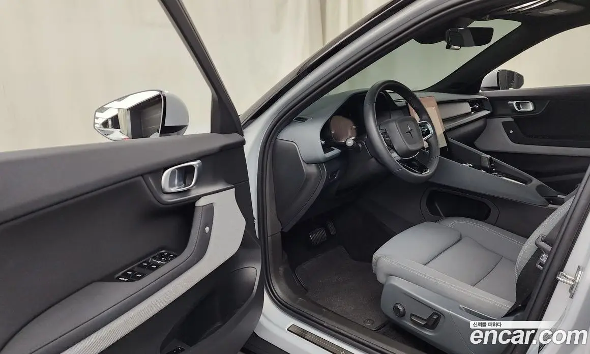 Polestar Polestar 2 2022 0.2 автомат (гидро), фото 13 Polestar Polestar 2 2022 0.2 автомат (гидро), фото 13