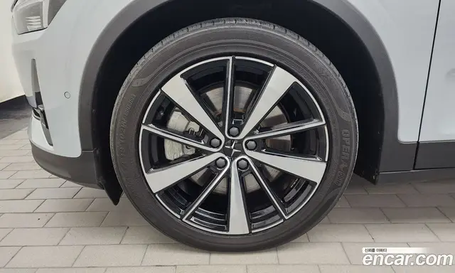 Polestar Polestar 2 2022 0.2 автомат (гидро), миниатюра 5 Polestar Polestar 2 2022 0.2 автомат (гидро), миниатюра 5