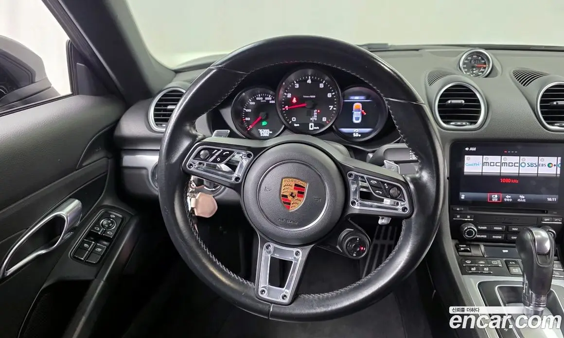 Porsche 718 2019 2.0 автомат (гидро), фото 12 Porsche 718 2019 2.0 автомат (гидро), фото 12