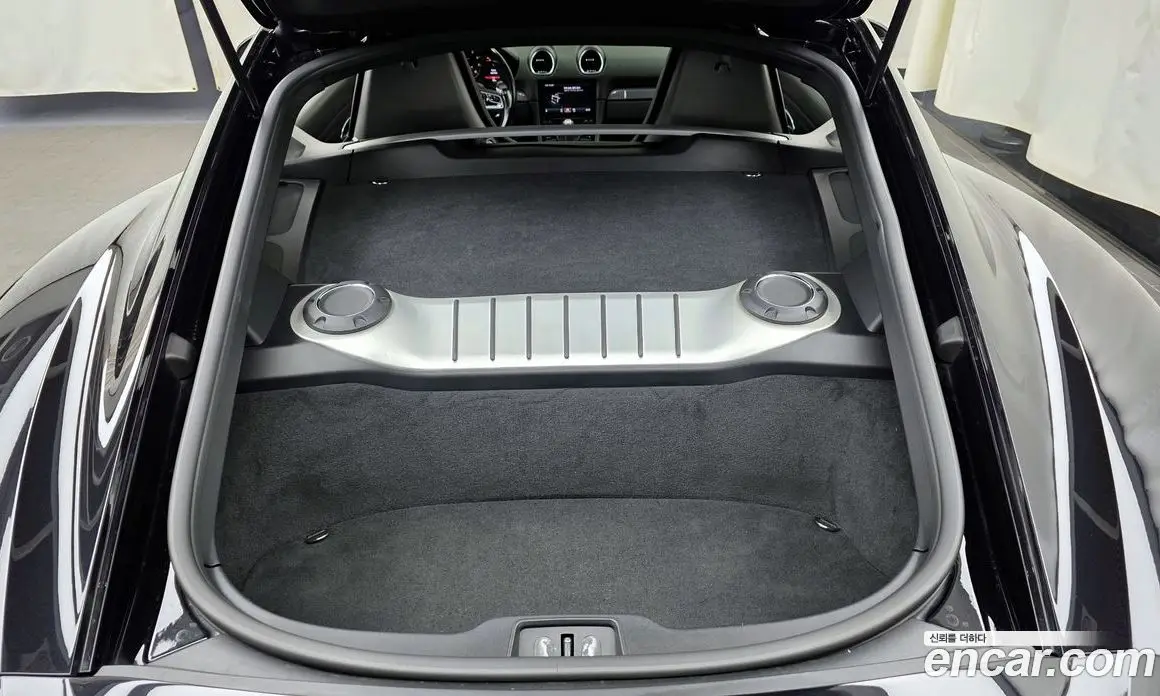 Porsche 718 2019 2.0 автомат (гидро), фото 20 Porsche 718 2019 2.0 автомат (гидро), фото 20