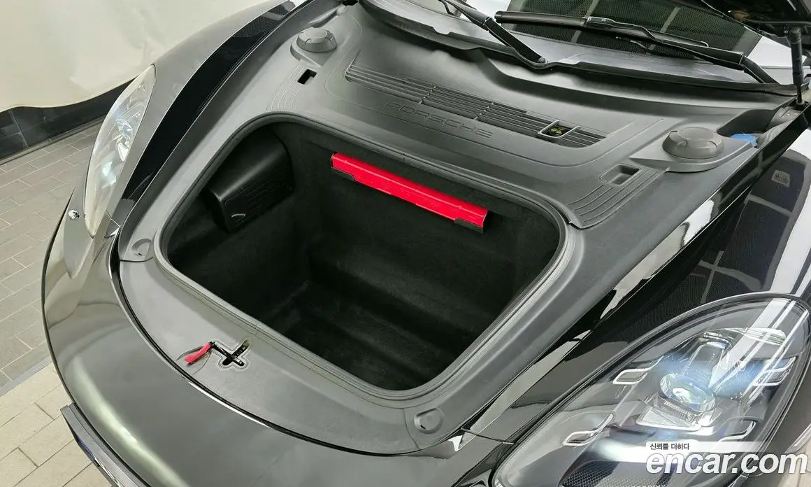 Porsche 718 2019 2.0 автомат (гидро), фото 6 Porsche 718 2019 2.0 автомат (гидро), фото 6