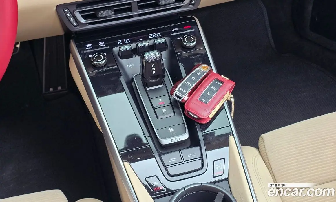 Porsche 911 2021 3.0 автомат (гидро), фото 12 Porsche 911 2021 3.0 автомат (гидро), фото 12