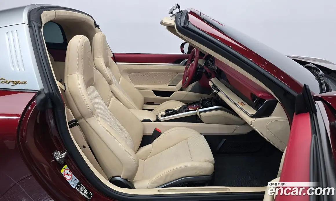 Porsche 911 2021 3.0 автомат (гидро), фото 16 Porsche 911 2021 3.0 автомат (гидро), фото 16