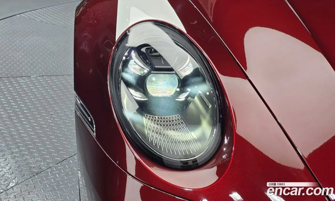 Porsche 911 2021 3.0 автомат (гидро), фото 8 Porsche 911 2021 3.0 автомат (гидро), фото 8