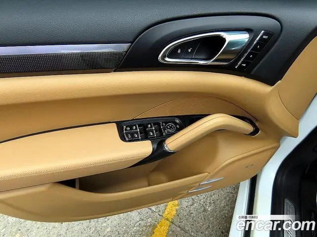 Porsche Cayenne 2015 4.1 автомат (гидро), миниатюра 11 Porsche Cayenne 2015 4.1 автомат (гидро), миниатюра 11
