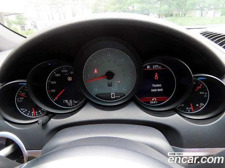 Porsche Cayenne 2015 4.1 автомат (гидро), фото 9 Porsche Cayenne 2015 4.1 автомат (гидро), фото 9