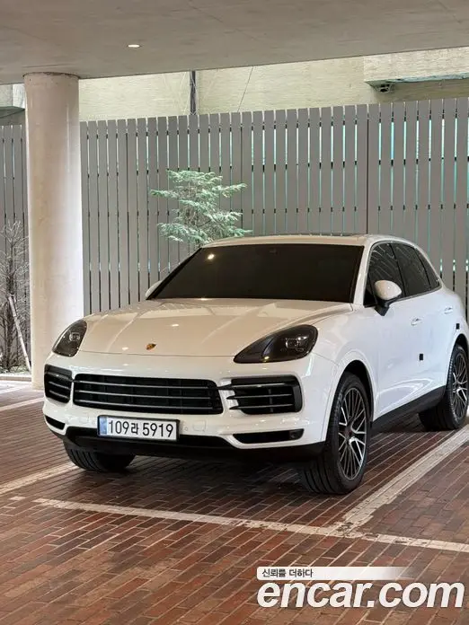 Porsche Cayenne 2019 3.0 автомат (гидро), миниатюра 1 Porsche Cayenne 2019 3.0 автомат (гидро), миниатюра 1