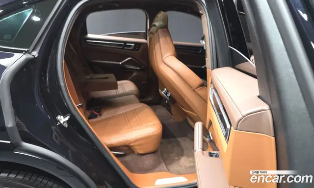 Porsche Cayenne 2021 4.0 автомат (гидро), миниатюра 12