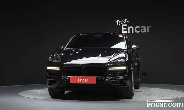 Porsche Cayenne 2021 4.0 автомат (гидро), миниатюра 3 Porsche Cayenne 2021 4.0 автомат (гидро), миниатюра 3