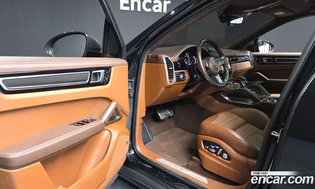 Porsche Cayenne 2021 4.0 автомат (гидро), миниатюра 10 Porsche Cayenne 2021 4.0 автомат (гидро), миниатюра 10