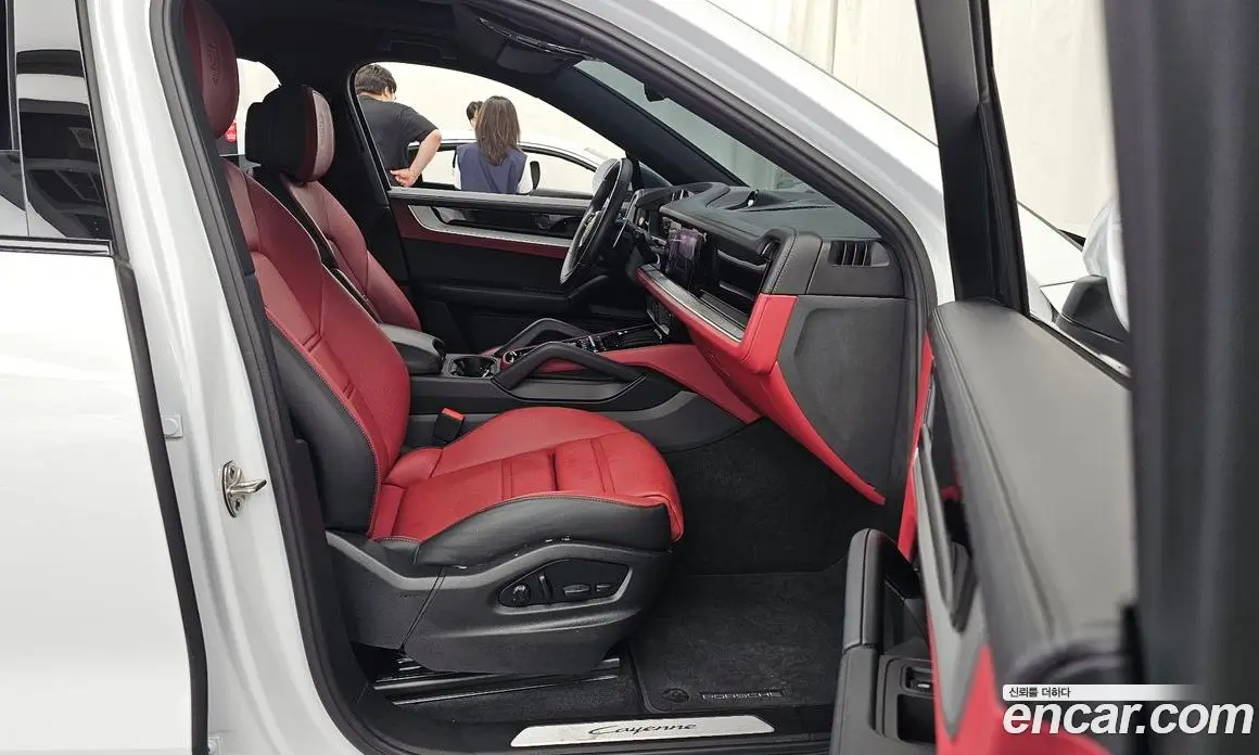 Porsche Cayenne 2023 3.0 автомат (гидро), фото 17 Porsche Cayenne 2023 3.0 автомат (гидро), фото 17