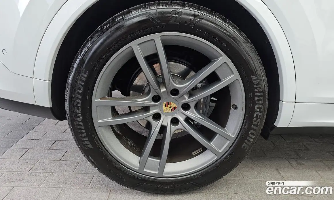 Porsche Cayenne 2023 3.0 автомат (гидро), фото 5 Porsche Cayenne 2023 3.0 автомат (гидро), фото 5