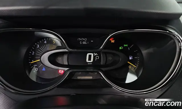 Renault (Samsung) QM3 2015 1.5 автомат (гидро), миниатюра 8 Renault (Samsung) QM3 2015 1.5 автомат (гидро), миниатюра 8