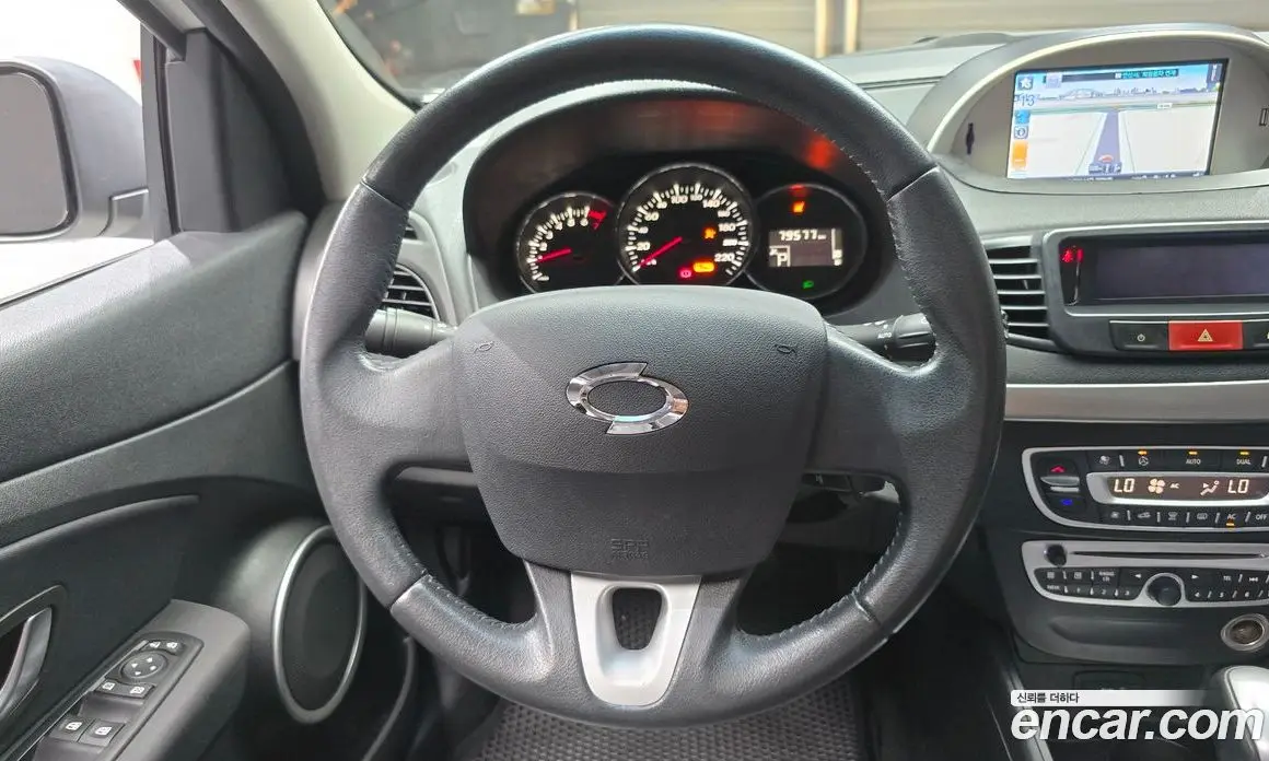 Renault (Samsung) SM3 2010 1.6 автомат (гидро), фото 13 Renault (Samsung) SM3 2010 1.6 автомат (гидро), фото 13