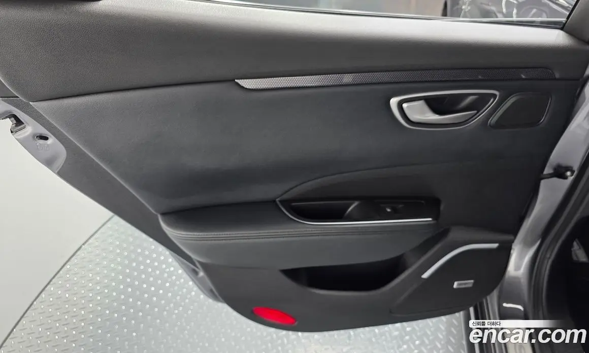 Renault (Samsung) SM6 2016 2.0 автомат (гидро), фото 14 Renault (Samsung) SM6 2016 2.0 автомат (гидро), фото 14
