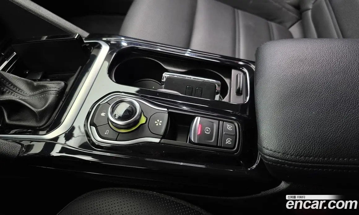 Renault (Samsung) SM6 2016 2.0 автомат (гидро), фото 25 Renault (Samsung) SM6 2016 2.0 автомат (гидро), фото 25