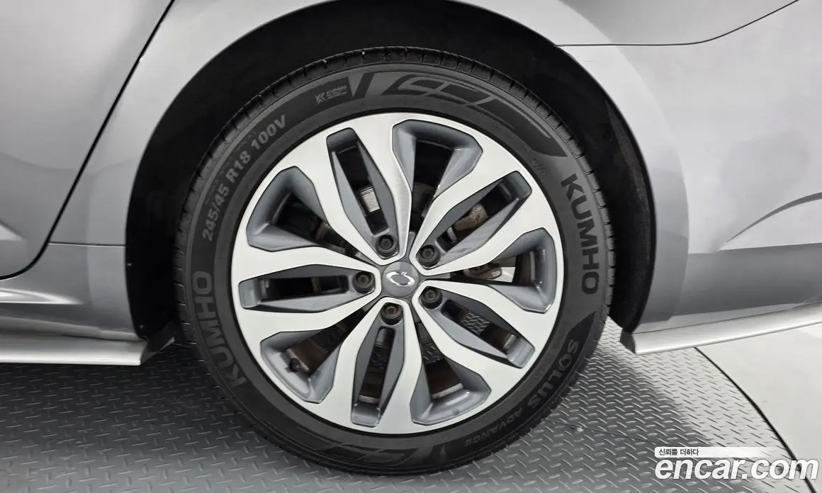 Renault (Samsung) SM6 2016 2.0 автомат (гидро), фото 6 Renault (Samsung) SM6 2016 2.0 автомат (гидро), фото 6