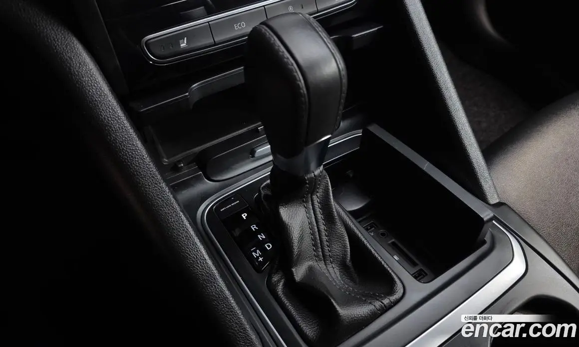Renault (Samsung) SM6 2016 2.0 автомат (гидро), фото 12 Renault (Samsung) SM6 2016 2.0 автомат (гидро), фото 12