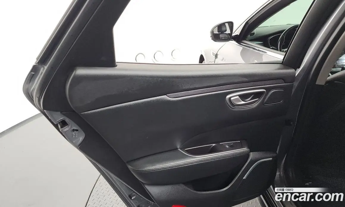 Renault (Samsung) SM6 2019 2.0 автомат (гидро), фото 15 Renault (Samsung) SM6 2019 2.0 автомат (гидро), фото 15