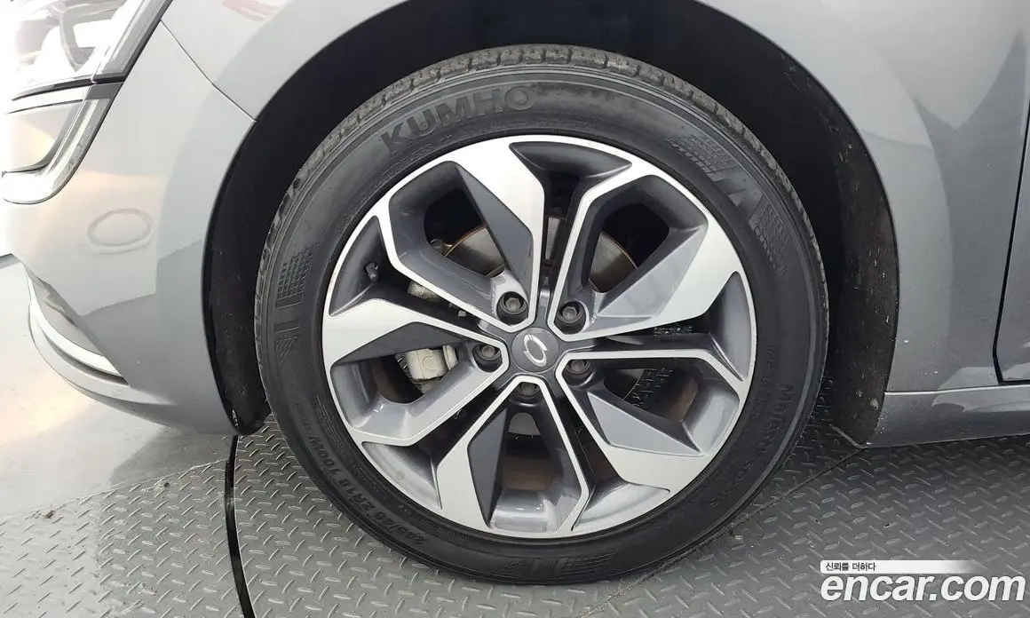 Renault (Samsung) SM6 2019 2.0 автомат (гидро), фото 5 Renault (Samsung) SM6 2019 2.0 автомат (гидро), фото 5