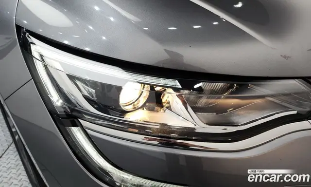 Renault (Samsung) SM6 2019 2.0 автомат (гидро), миниатюра 8 Renault (Samsung) SM6 2019 2.0 автомат (гидро), миниатюра 8