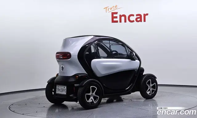 Renault (Samsung) Twizy 2017 0.1 автомат (гидро), миниатюра 2 Renault (Samsung) Twizy 2017 0.1 автомат (гидро), миниатюра 2
