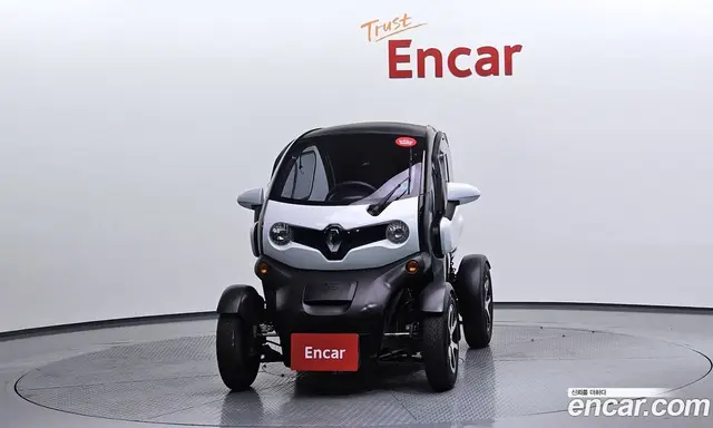 Renault (Samsung) Twizy 2017 0.1 автомат (гидро), миниатюра 3 Renault (Samsung) Twizy 2017 0.1 автомат (гидро), миниатюра 3