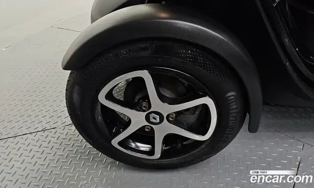 Renault (Samsung) Twizy 2017 0.1 автомат (гидро), миниатюра 5 Renault (Samsung) Twizy 2017 0.1 автомат (гидро), миниатюра 5