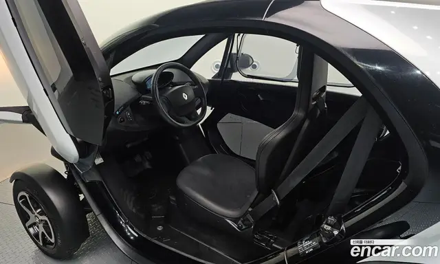 Renault (Samsung) Twizy 2017 0.1 автомат (гидро), миниатюра 10 Renault (Samsung) Twizy 2017 0.1 автомат (гидро), миниатюра 10
