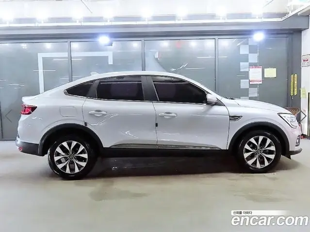 Renault (Samsung) XM3 2020 1.3 автомат (гидро), миниатюра 4 Renault (Samsung) XM3 2020 1.3 автомат (гидро), миниатюра 4