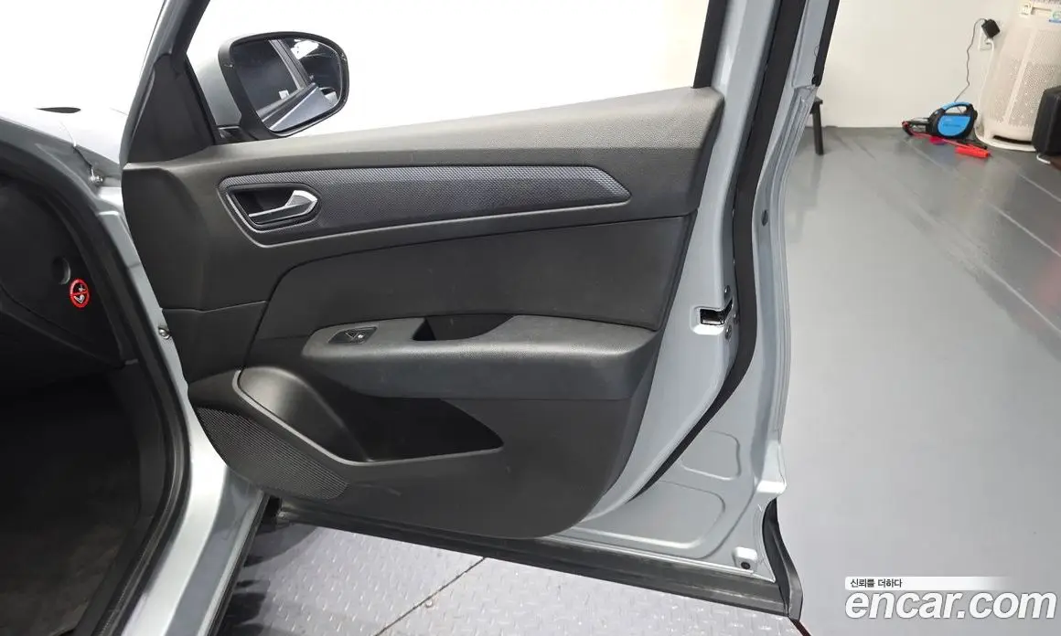 Renault (Samsung) XM3 2021 1.6 автомат (гидро), фото 14 Renault (Samsung) XM3 2021 1.6 автомат (гидро), фото 14