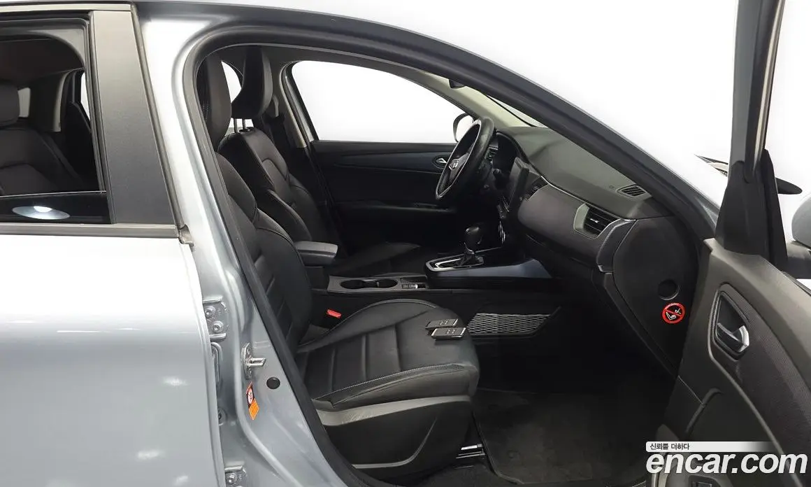 Renault (Samsung) XM3 2021 1.6 автомат (гидро), фото 16 Renault (Samsung) XM3 2021 1.6 автомат (гидро), фото 16