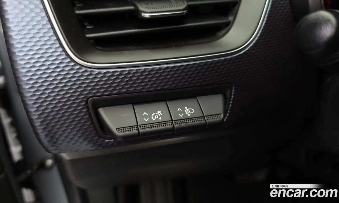 Renault (Samsung) XM3 2021 1.6 автомат (гидро), фото 30 Renault (Samsung) XM3 2021 1.6 автомат (гидро), фото 30