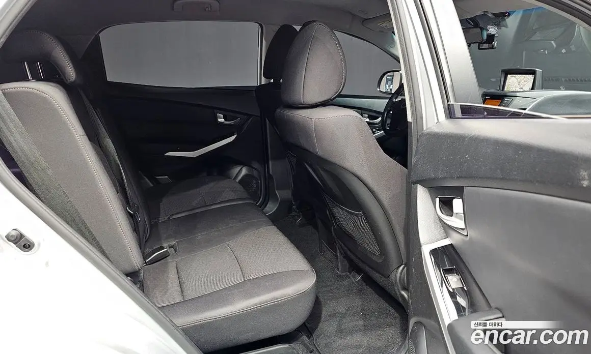 SsangYong Korando 2015 2.2 автомат (гидро), фото 18 SsangYong Korando 2015 2.2 автомат (гидро), фото 18