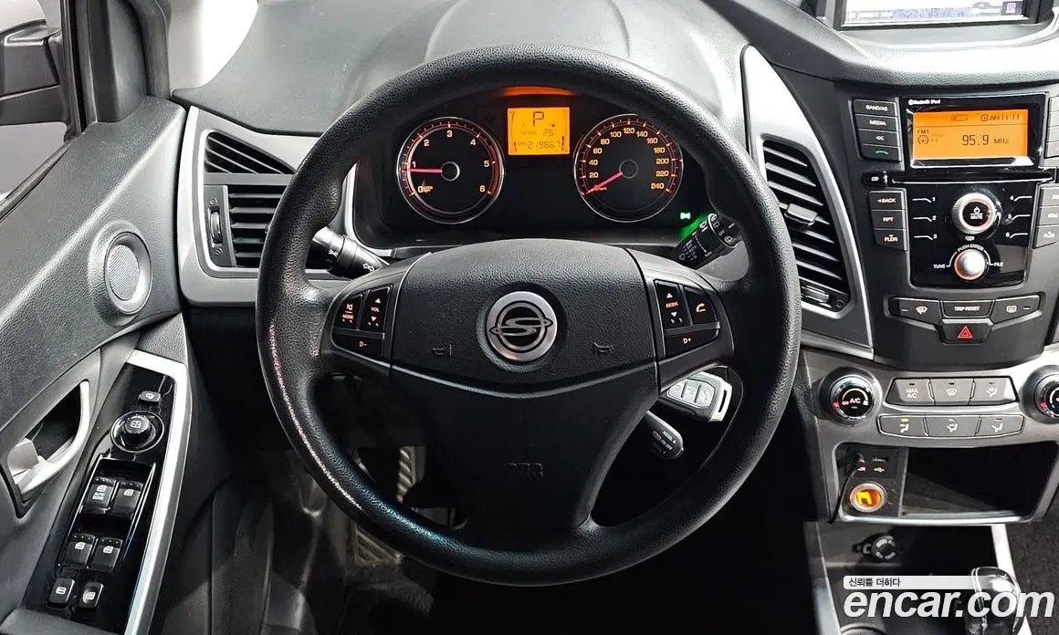 SsangYong Korando 2015 2.2 автомат (гидро), фото 20 SsangYong Korando 2015 2.2 автомат (гидро), фото 20