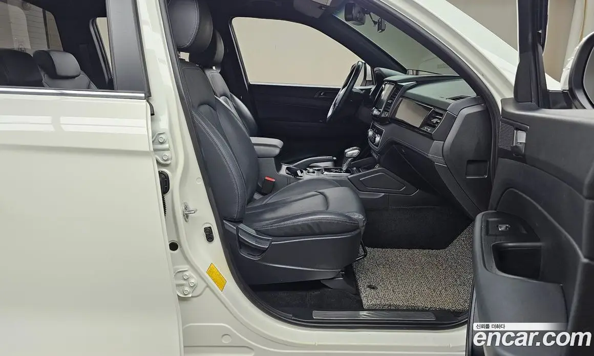 SsangYong Rexton 2020 2.2 автомат (гидро), фото 11 SsangYong Rexton 2020 2.2 автомат (гидро), фото 11