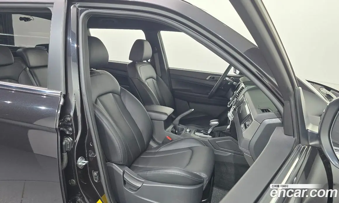 SsangYong Rexton 2022 2.2 автомат (гидро), фото 16 SsangYong Rexton 2022 2.2 автомат (гидро), фото 16